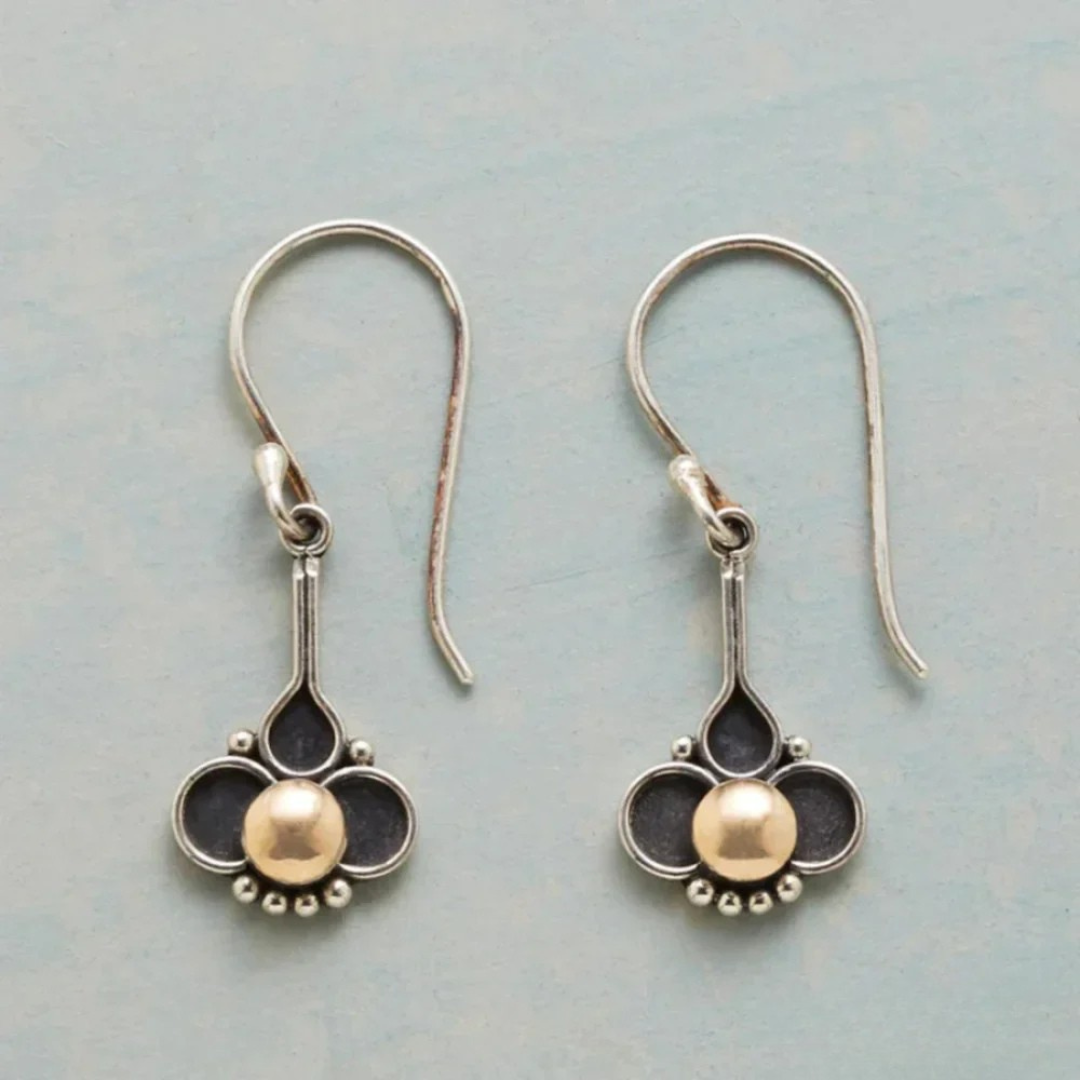 Bohemian Clover and Pearl Design Silver Earrings