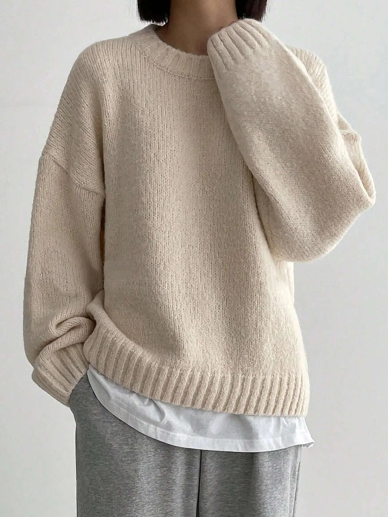 Cozy Women's Oversized Knit Sweater for Everyday Wear