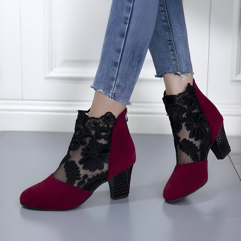 Lynora | Stylish Orthopedic Heels for Any Occasion