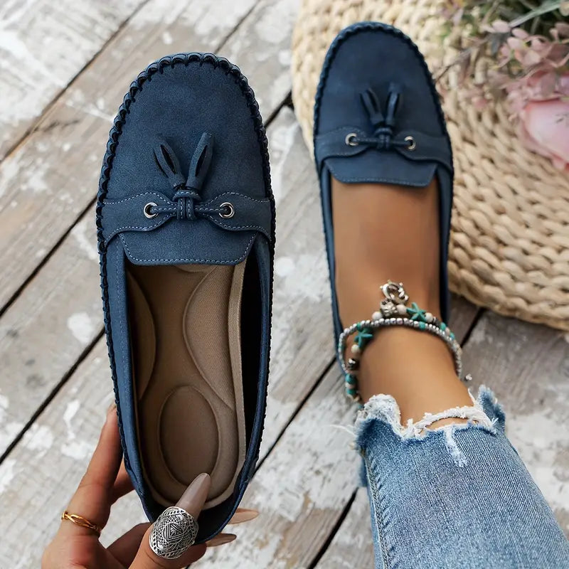 Reagan – Chic Bow Loafers for Any Occasion
